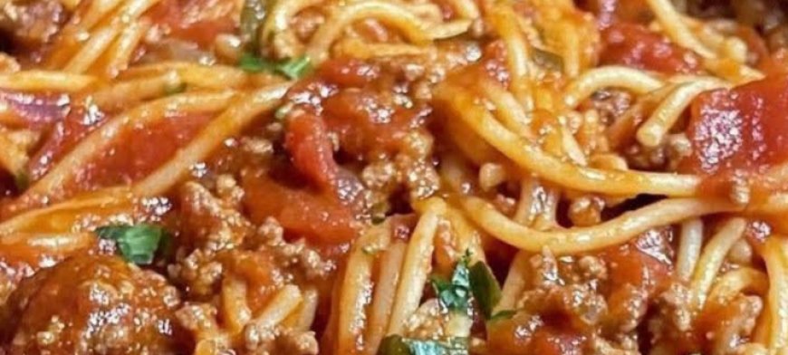 Instant Pot Spaghetti and Meatballs