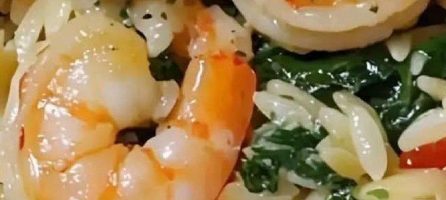 Lemon Garlic Shrimp with Spinach Orzo