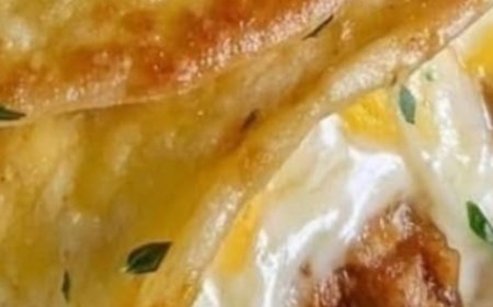 Loaded Cheesy Pocket Tacos Recipe!