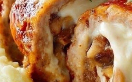 Baked Stuffed Meat Roll with Mushroom Mashed Potatoes