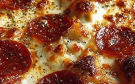 Cheese Tortellini Pepperoni Pizza Casserole