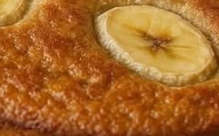 Magical Slimming Banana and Oatmeal Cake