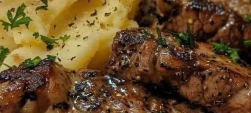 GARLIC BUTTER STEAK BITES AND MASH