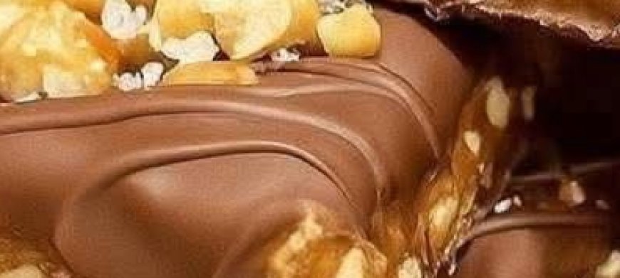 Easy No-Bake Peanut Butter Pretzel Clusters