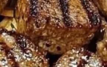 Sizzling Garlic Butter Steak Bites with Creamy Spaghetti .