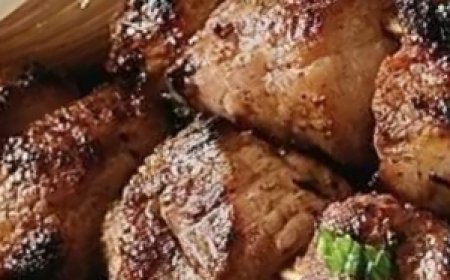 Mixed Grill Platter with Fresh Salad – A Feast of Flavors