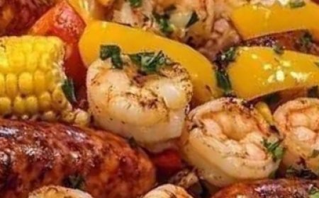 Ultimate Cajun Shrimp and Sausage Foil Bake