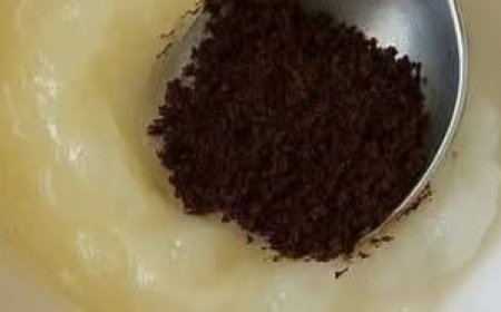 Mix Vaseline and Coffee: Why Didn’t I Know This Sooner