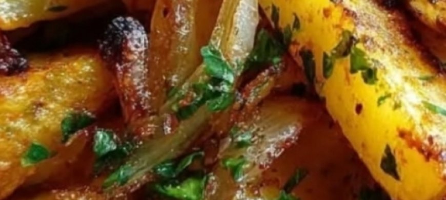 Mediterranean Oven-Fried Potatoes with Onions