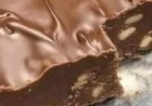Old-Fashioned Chocolate Fudge with Walnuts