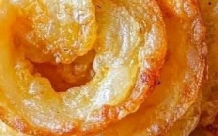 Crispy Onion Cheddar Chips