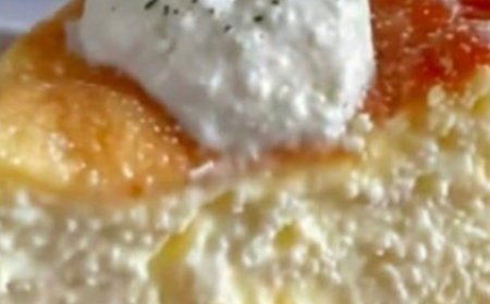 Fluffy Japanese Cheesecake with Whipped Cream Topping