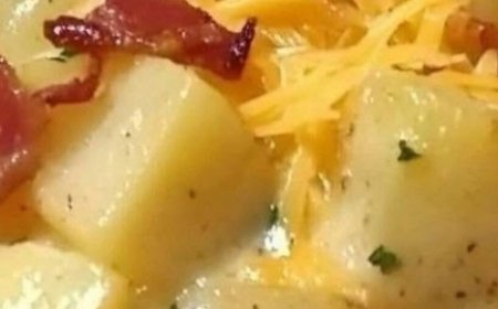 LOADED BAKED POTATO SOUP