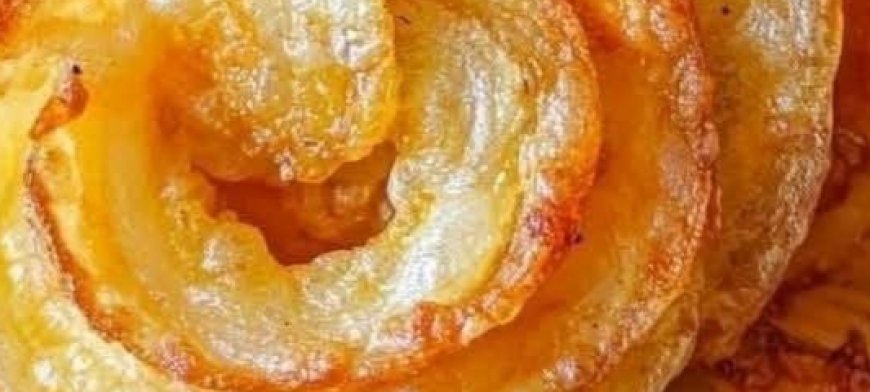 Crispy Onion Cheddar Chips