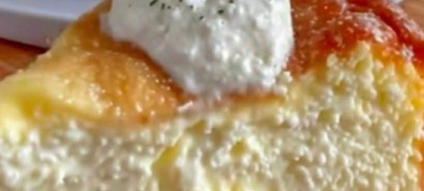 Fluffy Japanese Cheesecake with Whipped Cream Topping