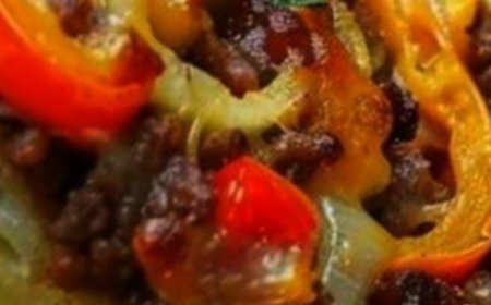 This is called “Garbage Bread” but it tastes like pure gold!