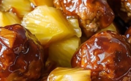 Pineapple BBQ Meatballs (Easy & Delicious)