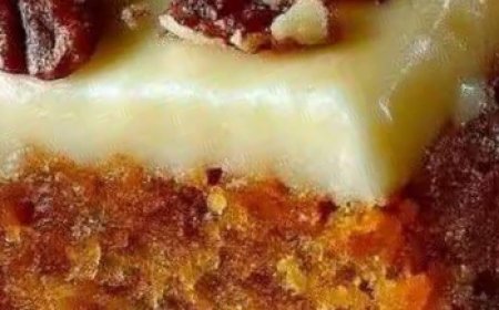Carrot Cake Bars with Cream Cheese Frosting
