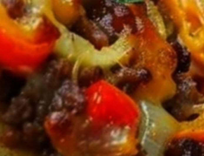 This is called “Garbage Bread” but it tastes like pure gold!