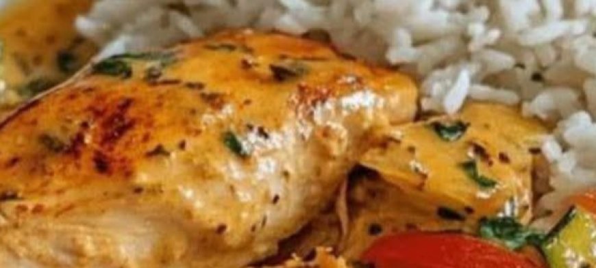 Creamy Paprika Chicken with Zucchini & Rice