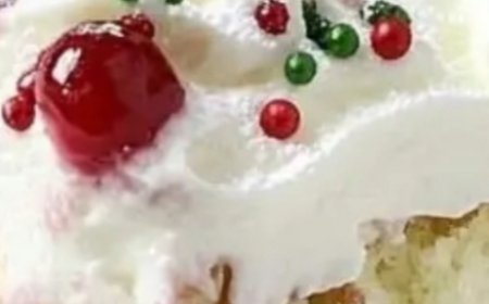 Cherry Cheesecake Lush (No-Bake Dessert)