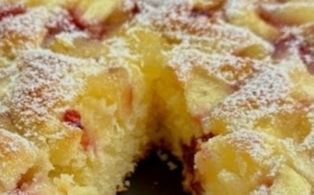 Apple and Raspberry Jam Cake