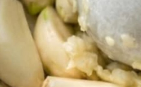 Mix garlic with milk and you will thank me