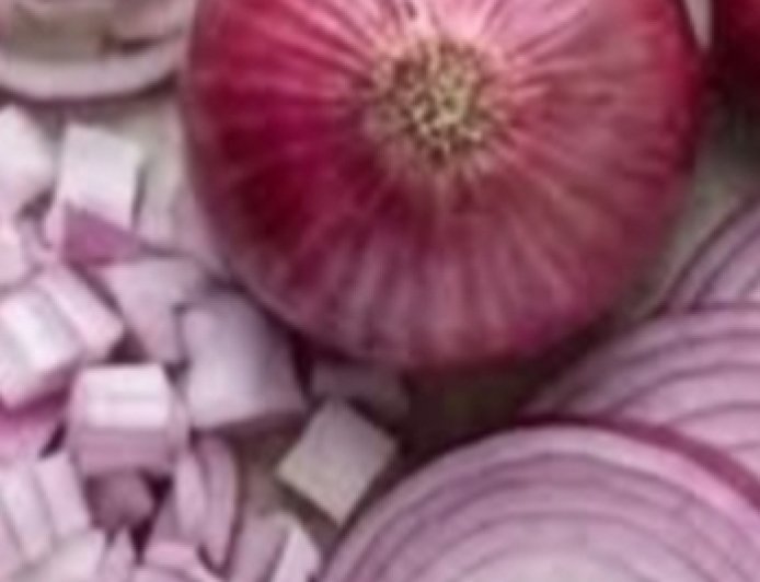 Red Onion for Face: Natural Ways to Fade Dark Spots, Wrinkles, and Uneven Pigmentation