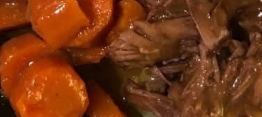 Pot Roast with Carrots, Mashed Potatoes, and Gravy